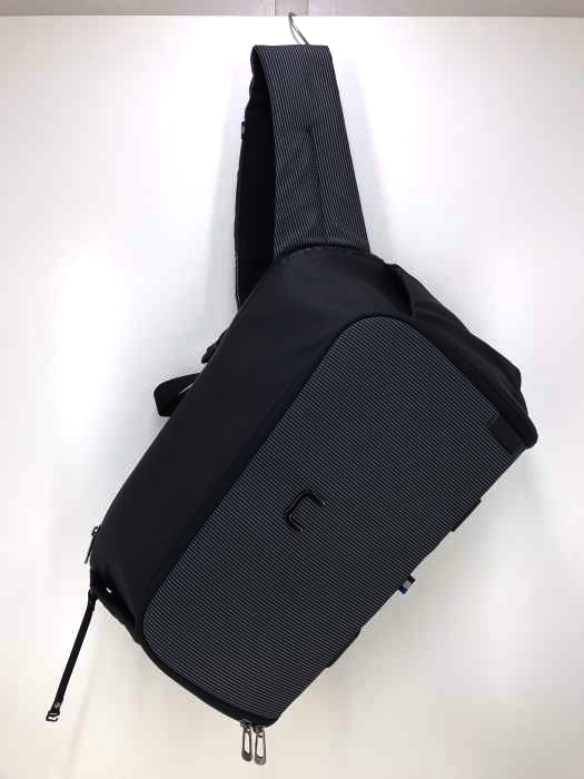 NIID（ニード） Decode Tech Sling　 メンズ バッグ ショルダー