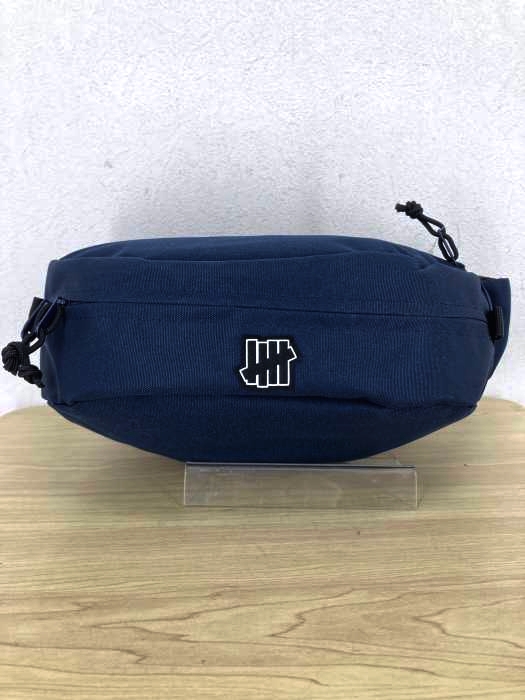 UNDEFEATED ボディバッグ UNDEFEATED WAIST BAGアンディフィーテッド ウエストバッグ