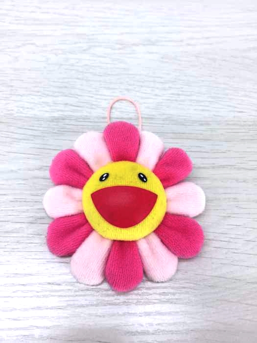 Takashi Murakami(ムラカミタカシ) KaiKai Kiki Pink Flower Plush Pins メンズ ファッション雑貨 その他ファッション雑貨